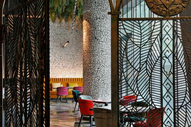 W Abu Dhabi Yas Island 4 (6)