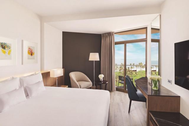 JA Beach Hotel 10 rooms SV (2)