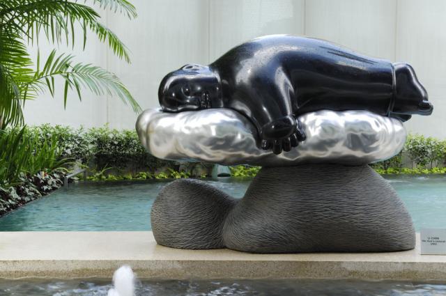 Singapore-St-Regis-Singapore-socha-1375