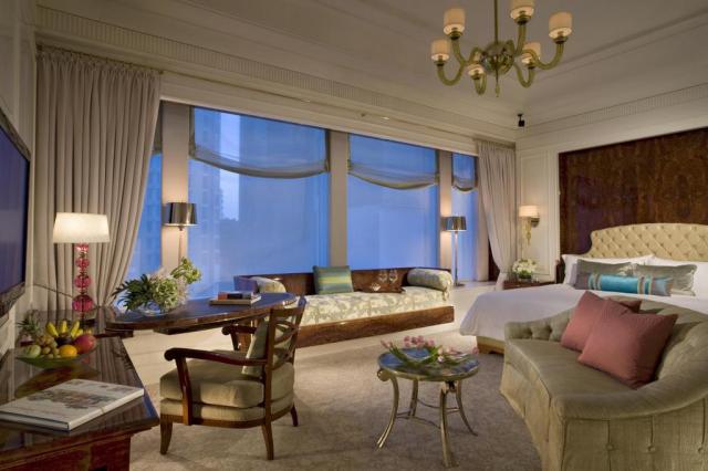 Singapore-St-Regis-Singapore-pokoj-1385