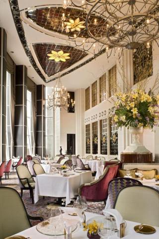 Singapore-St-Regis-Singapore-restaurace-13135