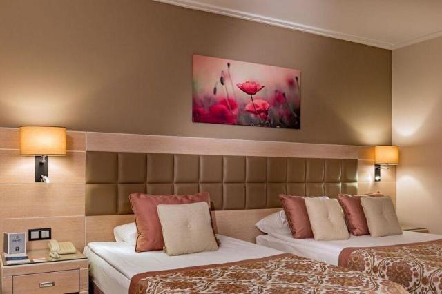 Miracle-resort-standard-room-1620