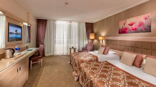 Miracle-resort-standard-room-1625