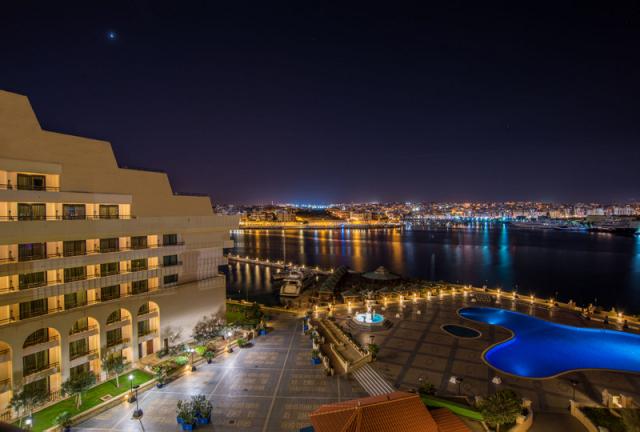 evening-views-at-excelsior