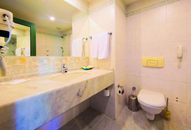 Salmakis Resort rooms stand 1 (3)