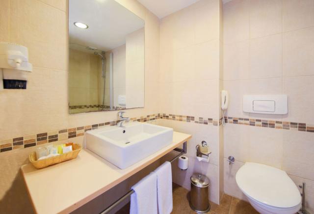 Salmakis Resort rooms stand 1 (4)