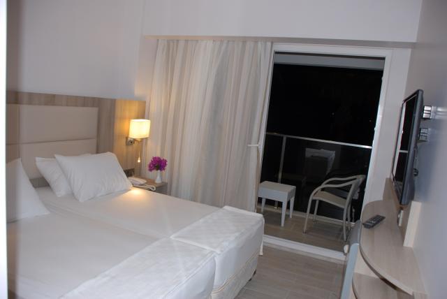 Begonville Beach rooms (1).JPG