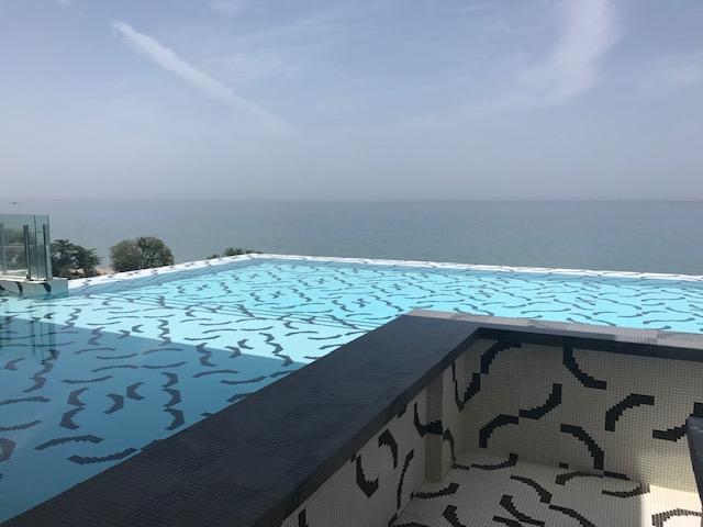 w muscat pool1 (1)