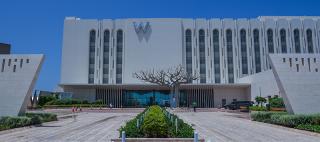 W Muscat