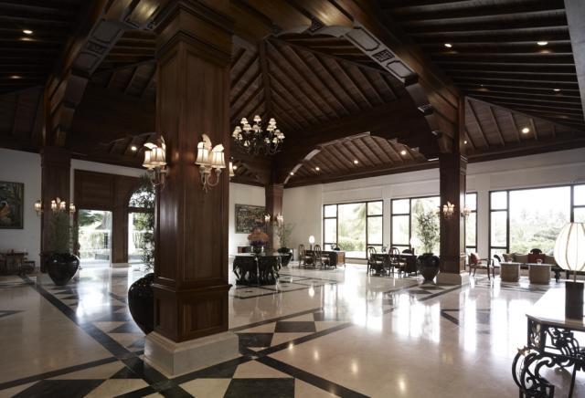 Sri-Lanka-Vivanta-by-Taj-hala-1210