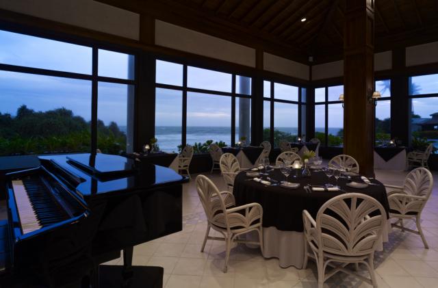 Sri-Lanka-Vivanta-by-Taj-restaurace-1265