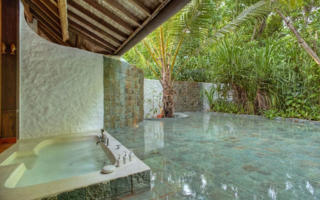 Soneva Fushi 7-FAM vila p (9)