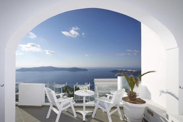 andromeda-santorini ext 1 (3)
