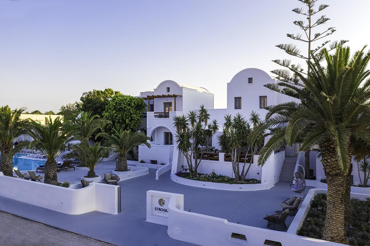 Strogili hotel ext 1 (3)