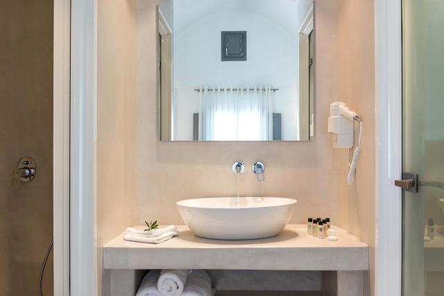 Strogoli hotel ext 3 (12)