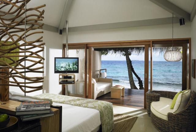 Coral Reef accommodations (1)