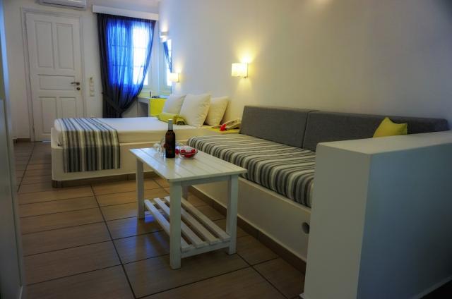 Alexandra hotel and apts (12)