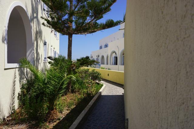 Alexandra hotel and apts (6)