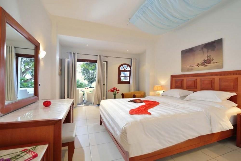 Petinos hotel
