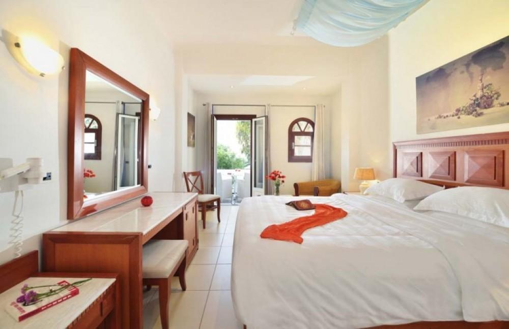 Petinos hotel