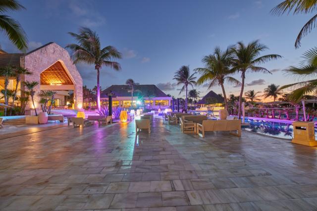 Bahia Principe Luxury Akumal 4 (1)