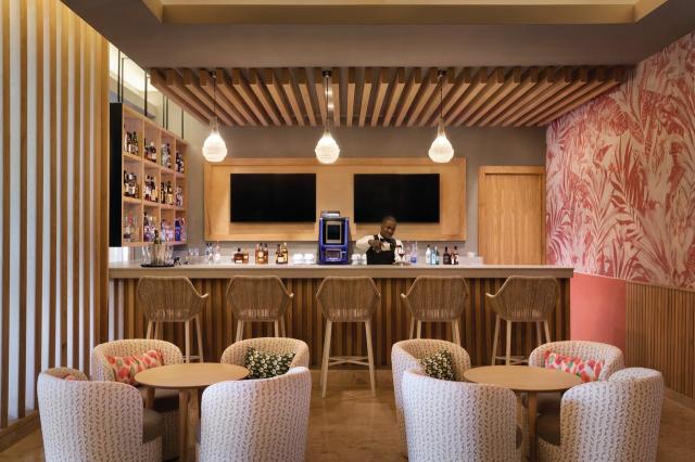Hilton La Romana interiors (16)