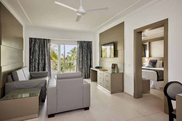 Riu Palace Macao 14 SUIT (1)