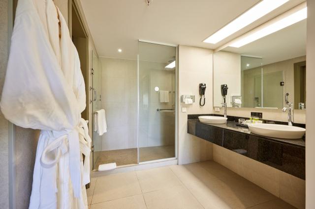 Riu Palace Macao 14 SUIT (4)