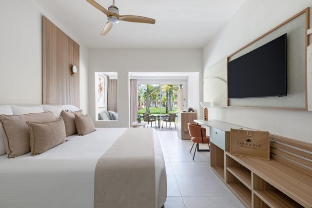 Dreams Royal Beach Punta Cana 9 PRroom (1)