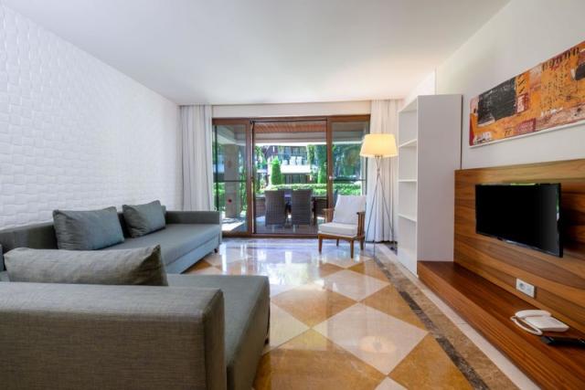 lagoon-family-suite-with-two-bathroom3