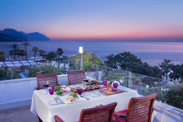 043-R-restaurant_113446295