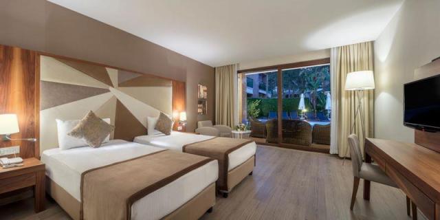 standard-room-forest-view