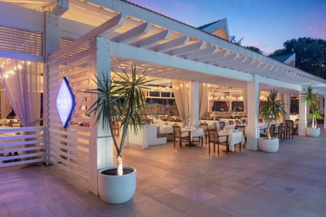 117-R-restaurant_113885268