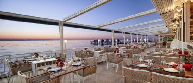 113-R-restaurant_113885258