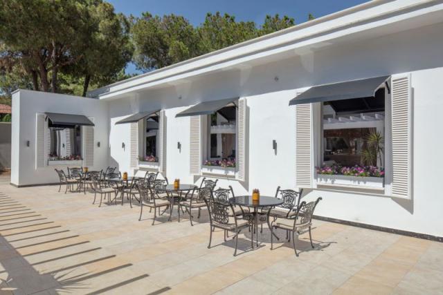 126-R-restaurant_113885287