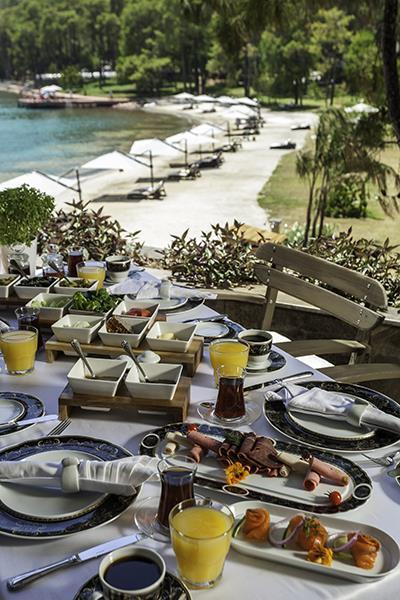 exclusive_breakfast_2_p.JPG