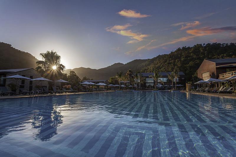 pool_view.JPG
