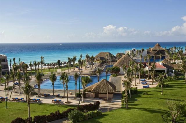 Mexiko-Oasis-Cancun-1210_52691