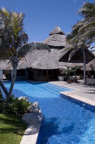 Mexiko-Grand-Oasis-bazen-1250