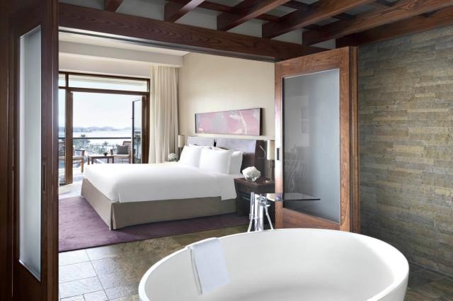 Sofitel Dubai The Palm 12 suites (1)