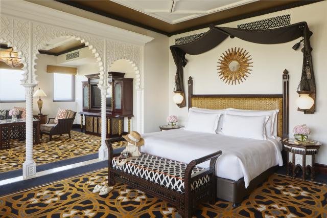 Jumeirah Al Qasr 11 suites (1)