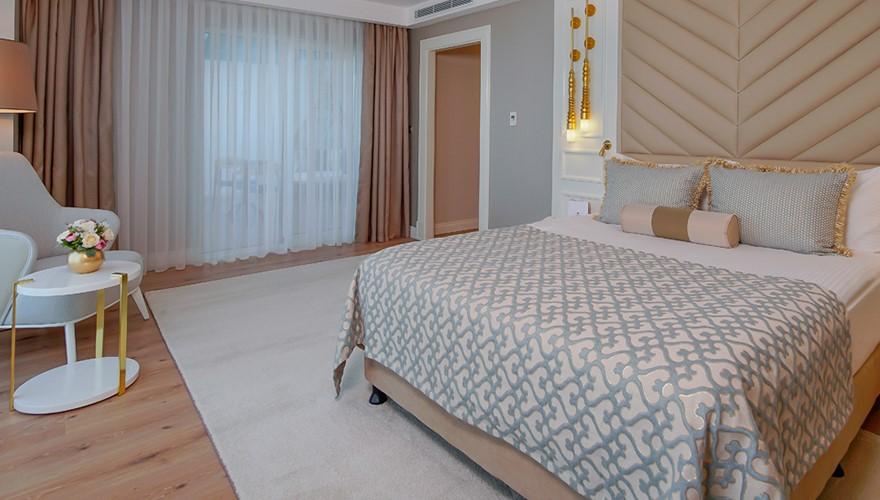room1 (3)