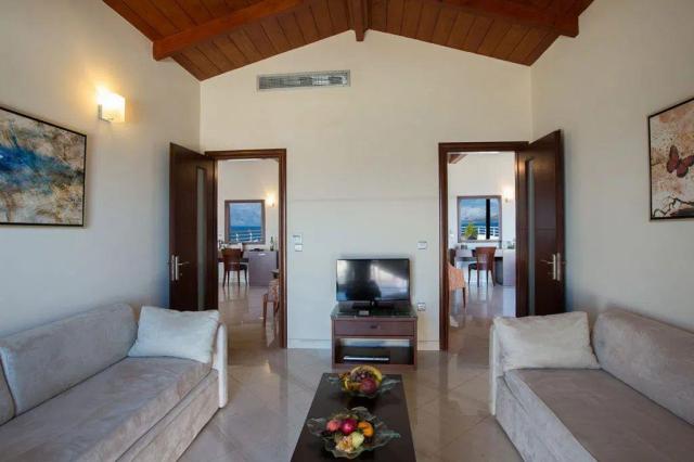 porto-galini-executive_suite02
