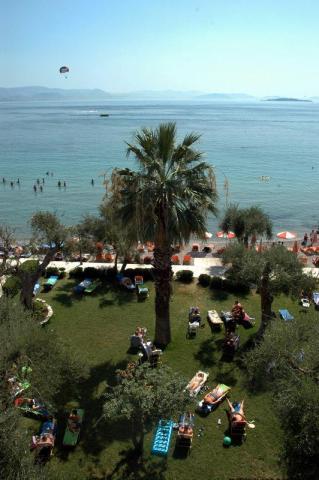 Korfu-Ellea-beach-hotel-zahrada-1115