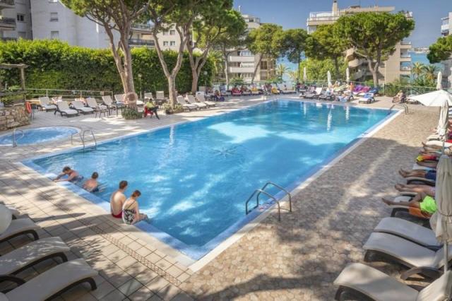 Salou-hotelLasVegas-2021-001.com_-1027