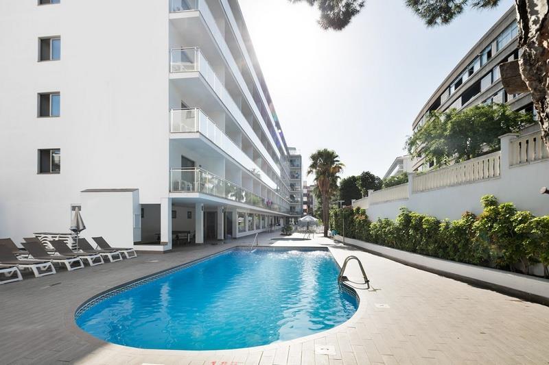 Salou-BestLosAngeles-2021-002.jpeg=s1900