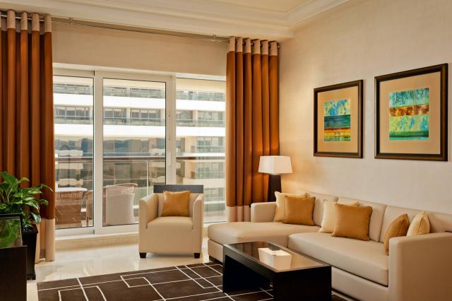 Grosvenor House 8 suites (1)
