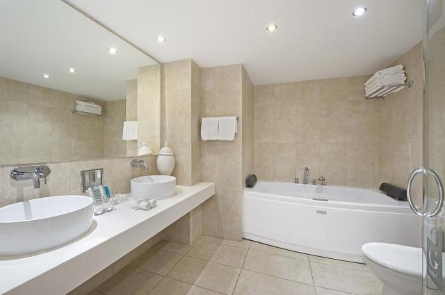 grecian sands rooms (10)