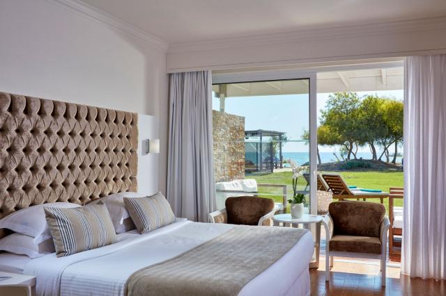 grecian bay rooms (2)