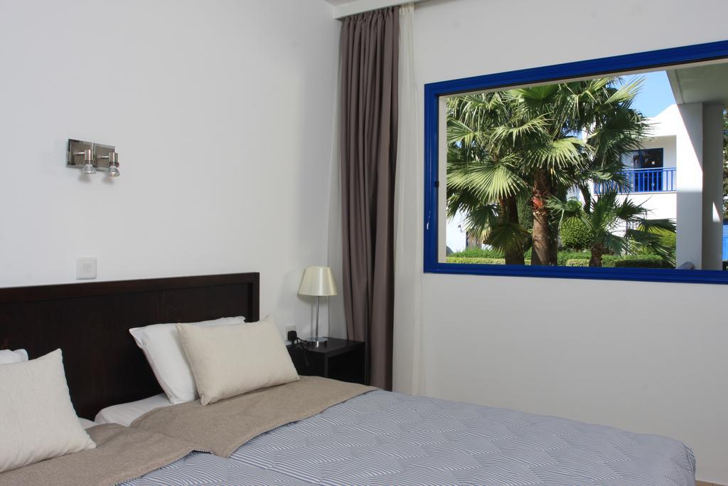 calisto rooms